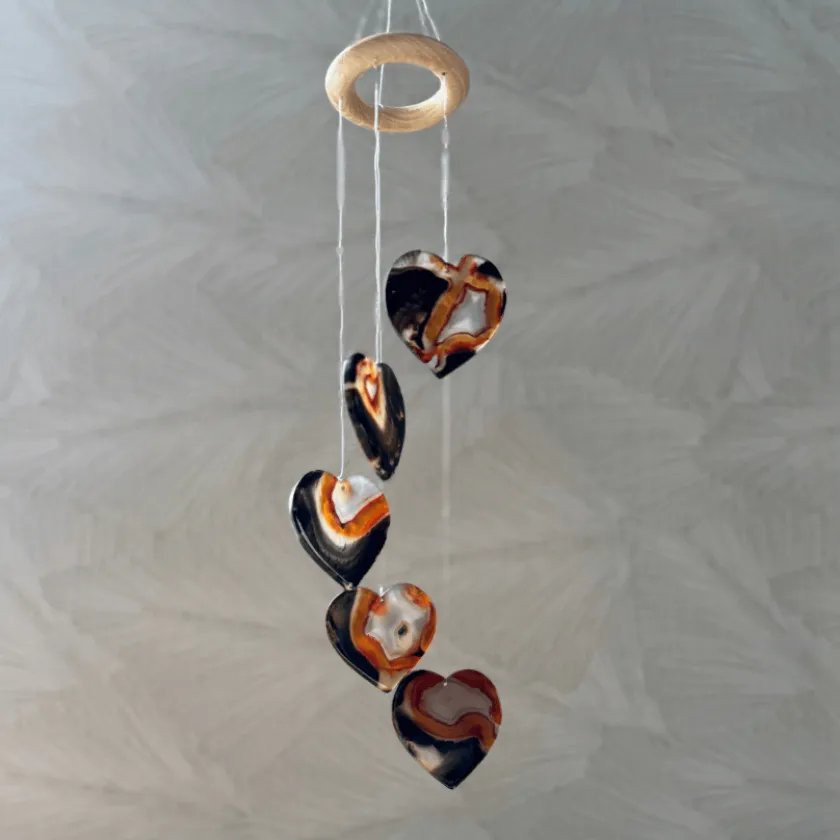 Baby Natura Agaat mobiel hanger hartjes