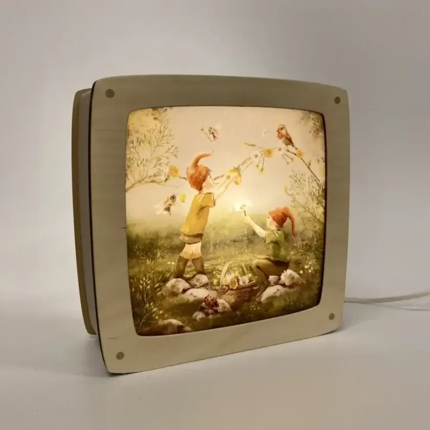 Iris esther Toverplaat Birds and Bees